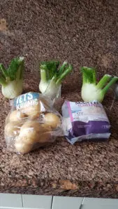 Gebakken coquilles met venkel puree en gekarameliseerde aardappelschijfjes 2 Gebakken coquilles met venkel puree en gekarameliseerde aardappelschijfjes 2