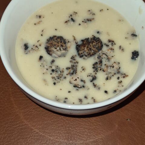 Knolselderijsoep met Truffel